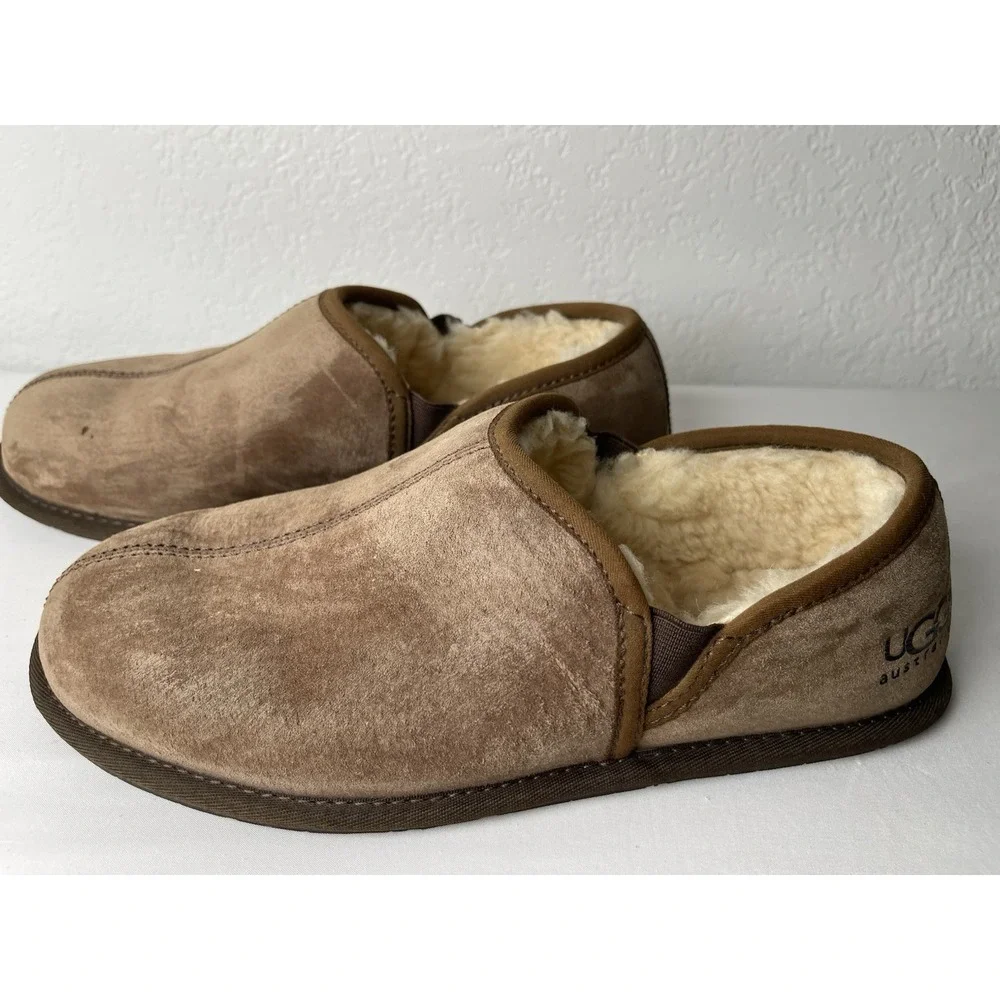 UGG Scuff Romeo ll Slippers Men's Size 11 Chestnut Suede Leather Fur Lined